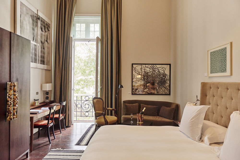Hotel B Lima Bagian luar foto